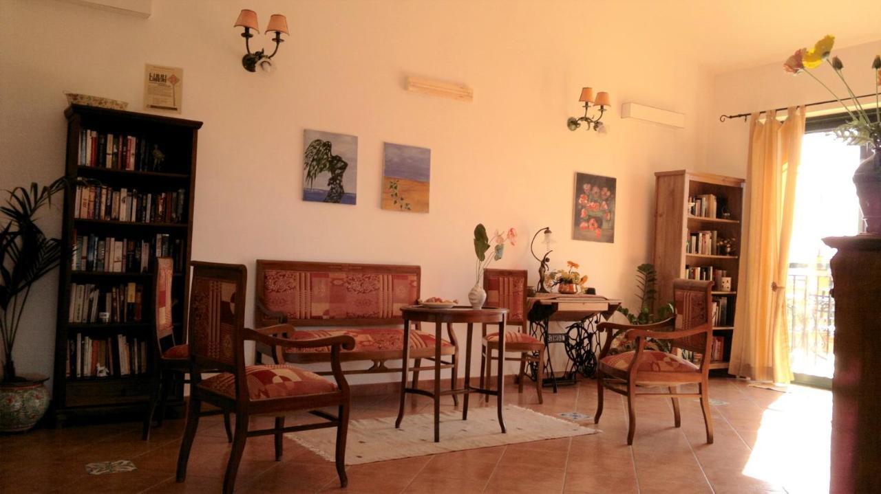 Maria Giovanna Couette-café 3*